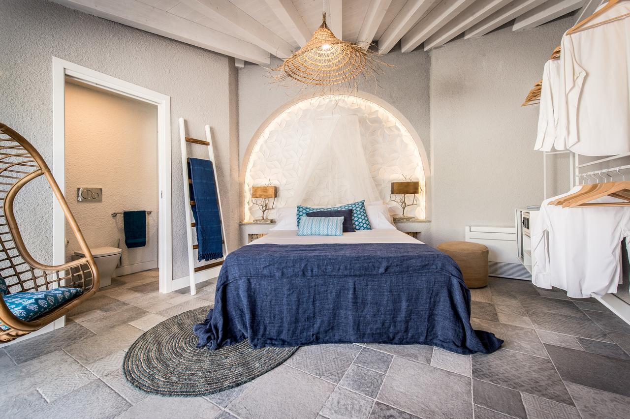 Boutique Hotel Capo Blu Santa Margherita di Pula Exterior photo