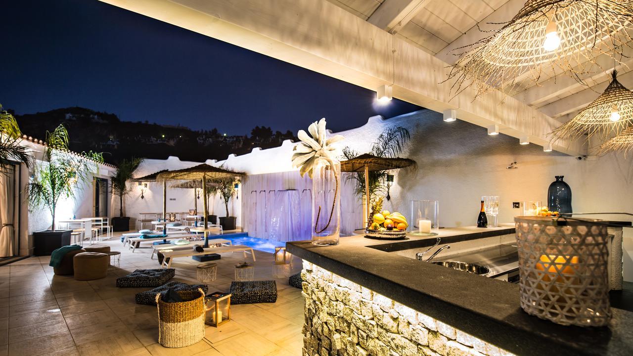 Boutique Hotel Capo Blu Santa Margherita di Pula Exterior photo