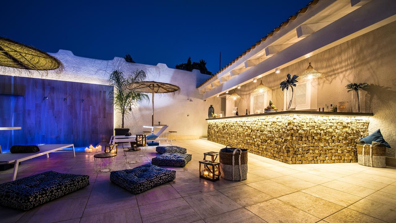 Boutique Hotel Capo Blu Santa Margherita di Pula Exterior photo